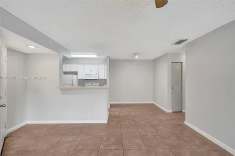2846 S University Drive Davie FL 33328