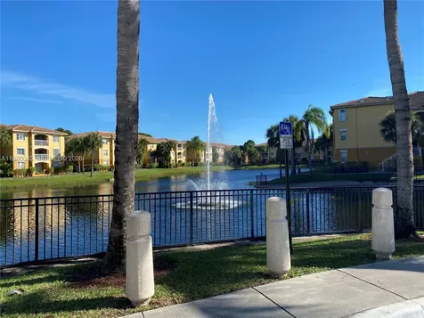 9645 NW 1st Court Pembroke Pines FL 33024