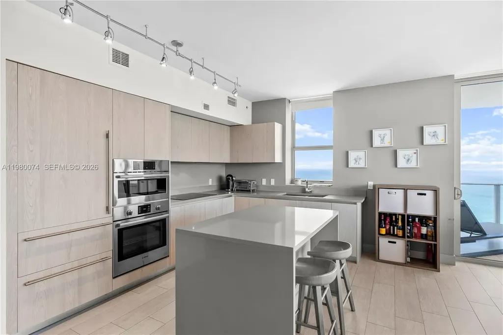 4010 S Ocean Drive Hollywood FL 33019