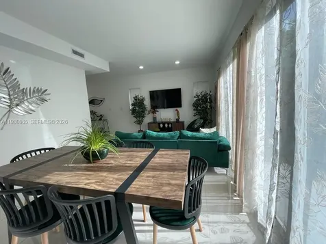 302 NW 11th Court Florida City FL 33034
