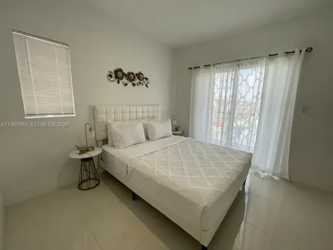 302 NW 11th Court Florida City FL 33034
