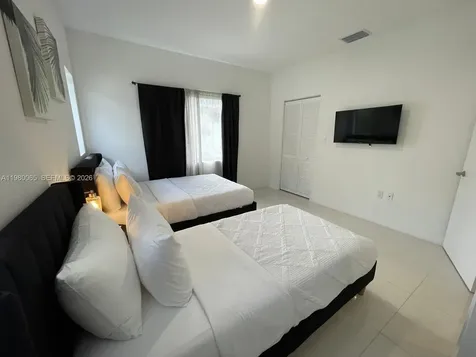 302 NW 11th Court Florida City FL 33034
