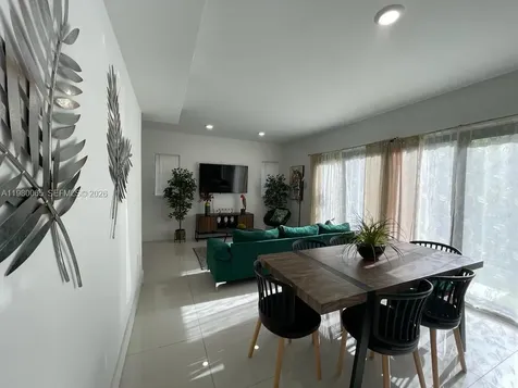 302 NW 11th Court Florida City FL 33034