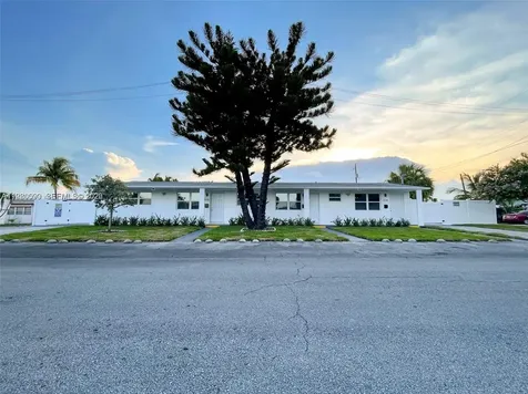 514 NE 4th Avenue Hallandale Beach FL 33009