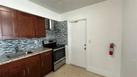514 NE 4th Avenue Hallandale Beach FL 33009