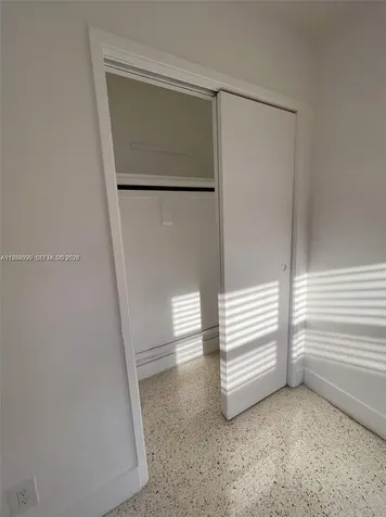 514 NE 4th Avenue Hallandale Beach FL 33009