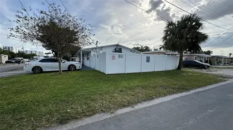 514 NE 4th Avenue Hallandale Beach FL 33009