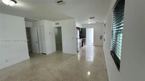 514 NE 4th Avenue Hallandale Beach FL 33009