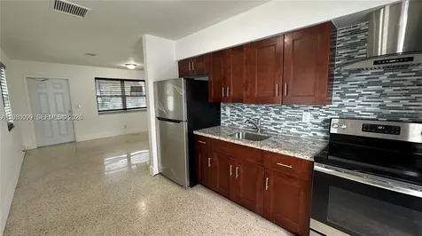 514 NE 4th Avenue Hallandale Beach FL 33009