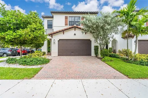 9881 W 34th Avenue Hialeah FL 33018