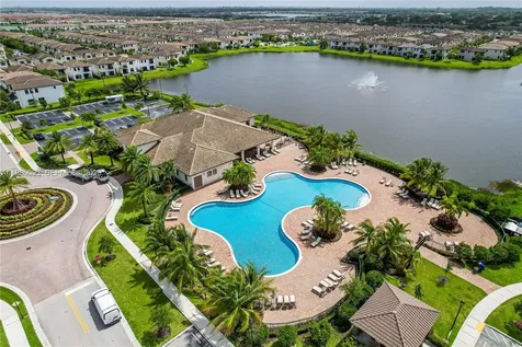 9881 W 34th Avenue Hialeah FL 33018