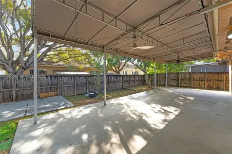 997 NE 16th Avenue Homestead FL 33033
