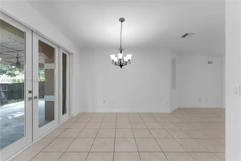 997 NE 16th Avenue Homestead FL 33033