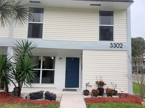 3302 Farragut Street Hollywood FL 33021