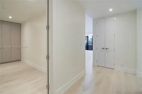 151 Crandon Boulevard Key Biscayne FL 33149