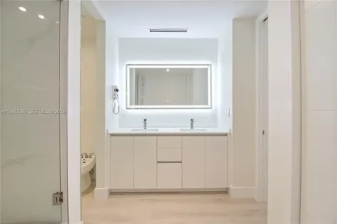 151 Crandon Boulevard Key Biscayne FL 33149