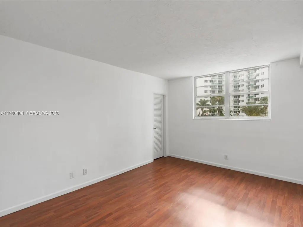 3000 S Ocean Drive Hollywood FL 33019