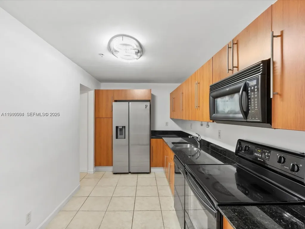 3000 S Ocean Drive Hollywood FL 33019