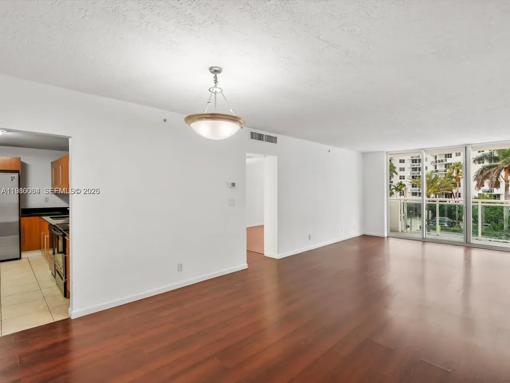 3000 S Ocean Drive Hollywood FL 33019