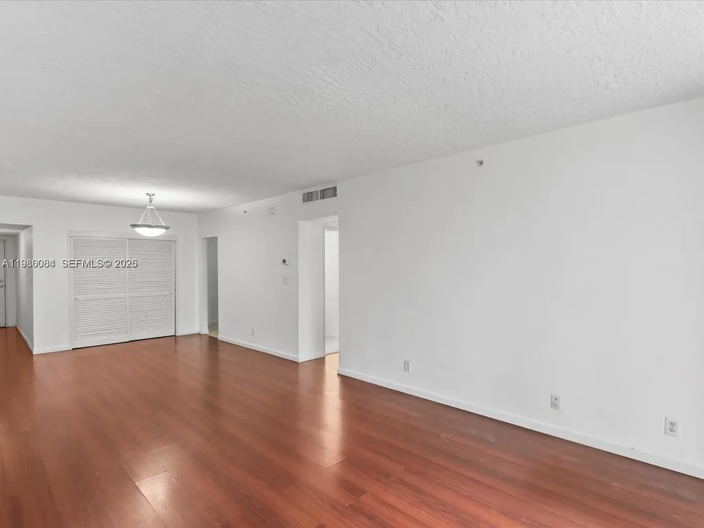 3000 S Ocean Drive Hollywood FL 33019