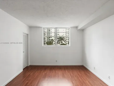 3000 S Ocean Drive Hollywood FL 33019