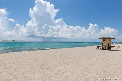 3000 S Ocean Drive Hollywood FL 33019