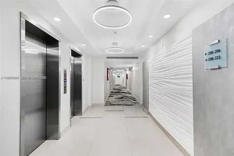 3000 S Ocean Drive Hollywood FL 33019