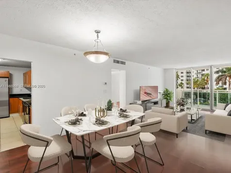 3000 S Ocean Drive Hollywood FL 33019