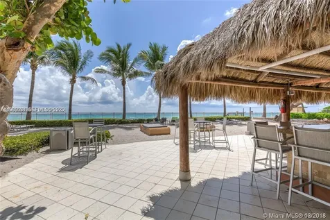 3000 S Ocean Drive Hollywood FL 33019