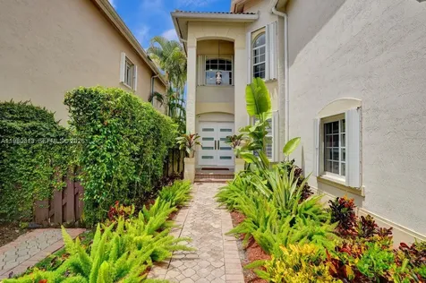 11008 NW 73rd Street Doral FL 33178