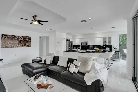 11008 NW 73rd Street Doral FL 33178