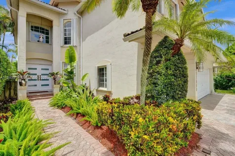 11008 NW 73rd Street Doral FL 33178