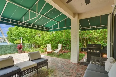 11008 NW 73rd Street Doral FL 33178