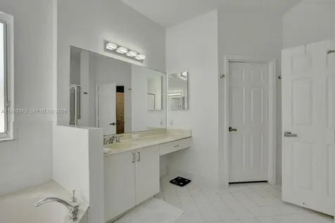 11008 NW 73rd Street Doral FL 33178