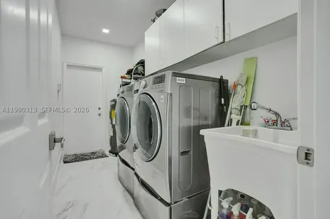 11008 NW 73rd Street Doral FL 33178