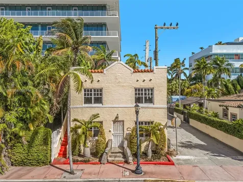 927 4th Street Miami Beach FL 33139