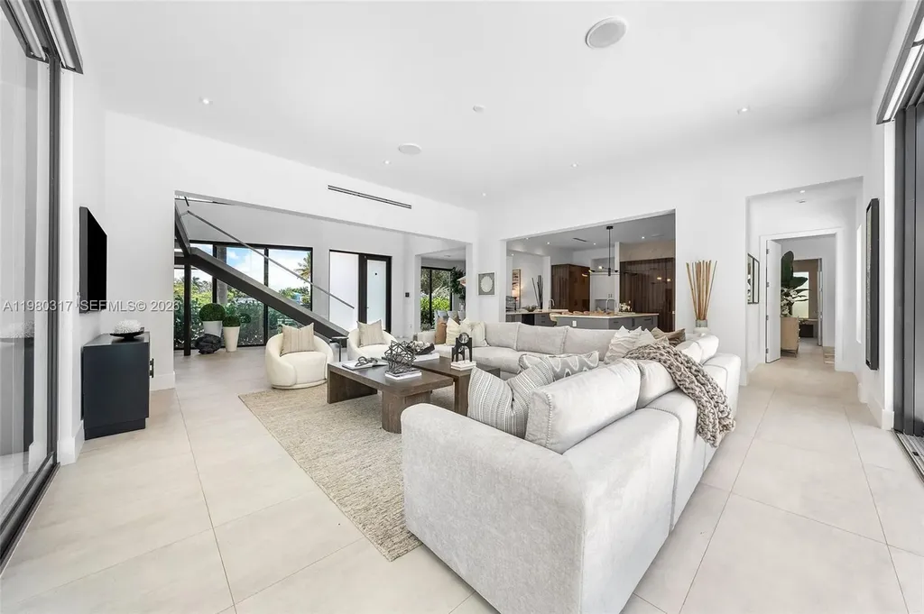 2500 Middle River Drive Fort Lauderdale FL 33305