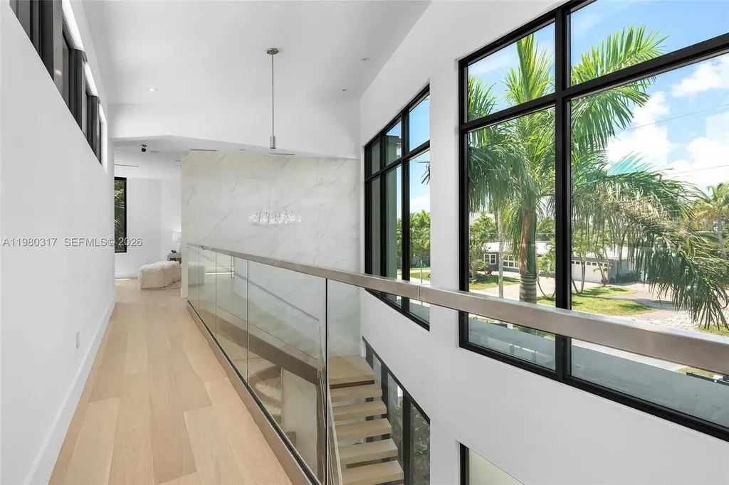 2500 Middle River Drive Fort Lauderdale FL 33305