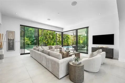 2500 Middle River Drive Fort Lauderdale FL 33305