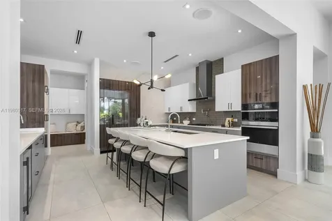 2500 Middle River Drive Fort Lauderdale FL 33305