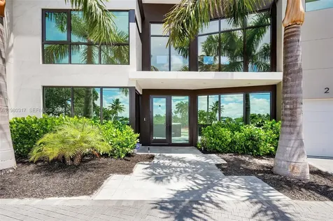 2500 Middle River Drive Fort Lauderdale FL 33305
