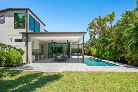 2500 Middle River Drive Fort Lauderdale FL 33305
