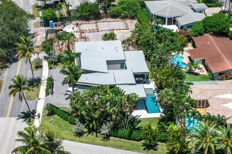 2500 Middle River Drive Fort Lauderdale FL 33305