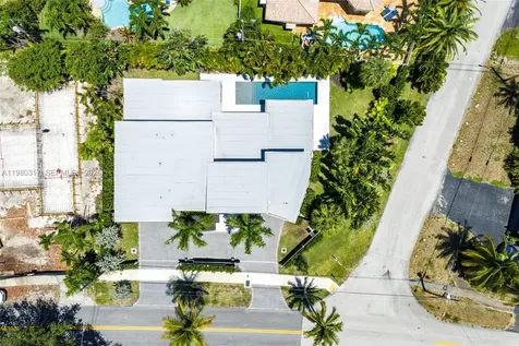 2500 Middle River Drive Fort Lauderdale FL 33305