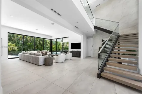 2500 Middle River Drive Fort Lauderdale FL 33305