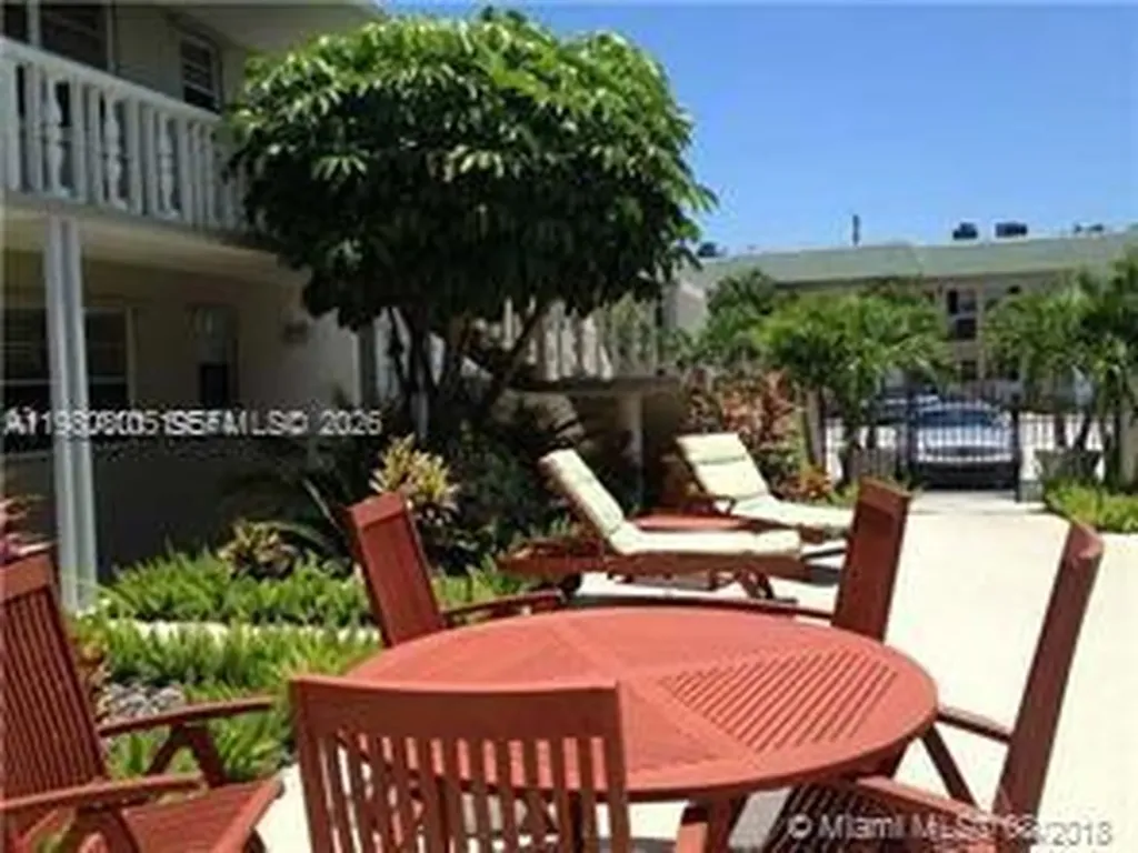 34 SE 7th Avenue Delray Beach FL 33483