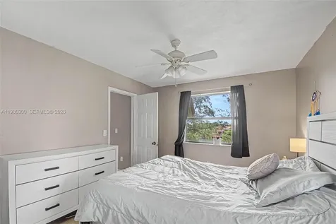 6525 W 26th Drive Hialeah FL 33016