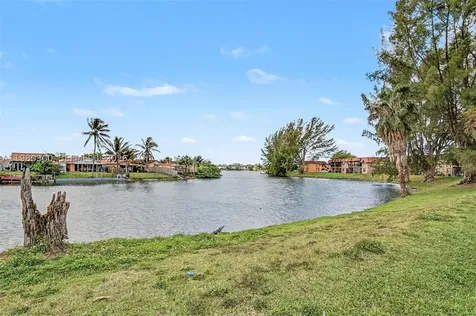 6525 W 26th Drive Hialeah FL 33016