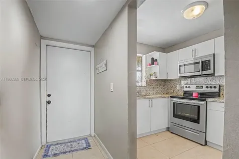 6525 W 26th Drive Hialeah FL 33016