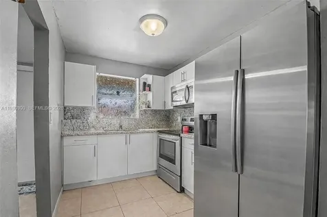 6525 W 26th Drive Hialeah FL 33016